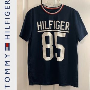 TOMMY HILFIGER Men’s Graphic T-Shirt
